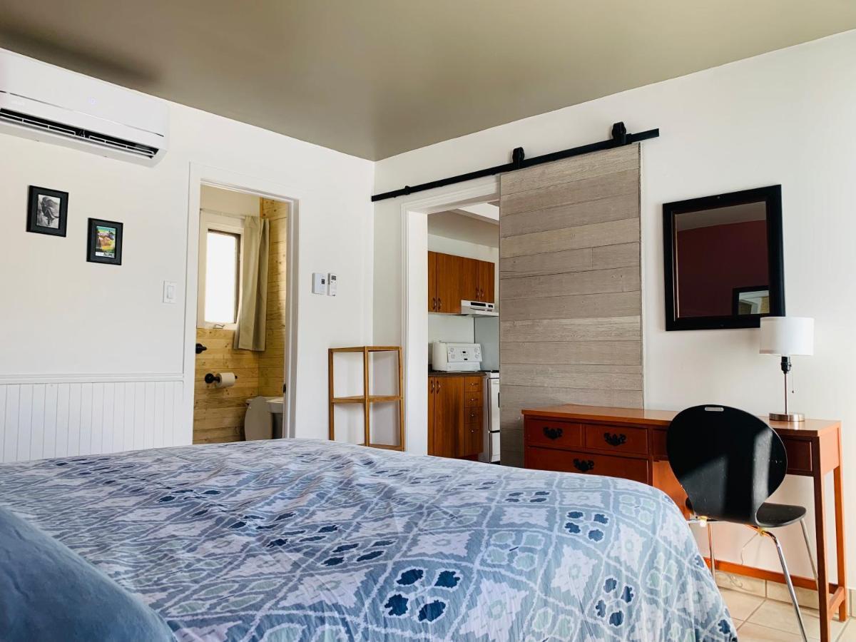 Inn Attitude Montagne Saint Adolphe D'Howard
